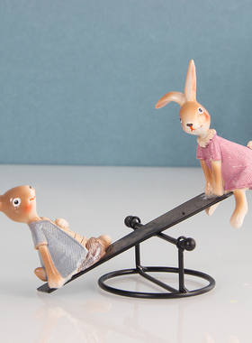 可爱风兔子儿童房样板间工艺品