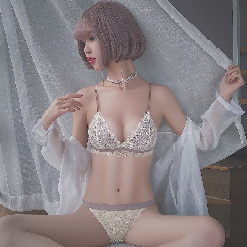 无钢圈女超薄款性感蕾丝聚拢三角杯 桐色文胸