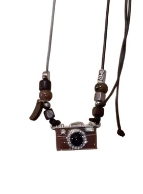 「记忆胶卷」复古棕色胶片相机项链秋冬新款长款滴釉可调节毛衣链