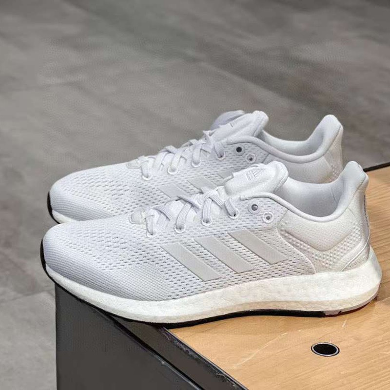 Adidas阿迪达斯PureBOOST透气男运动跑步鞋BA8899 GY5094 GY5097 - 图1