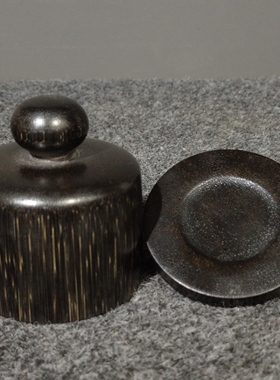 古玩旧藏老牛角扳指盒戒指扳指收纳盒爆满鱼籽纹清晰可见复古摆件