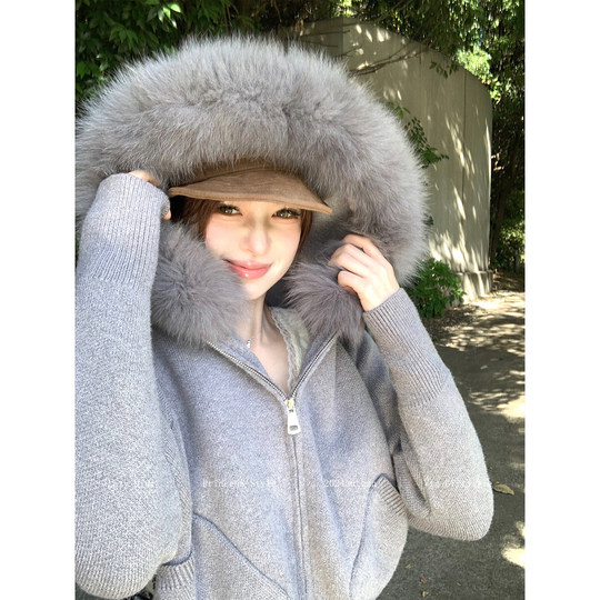 Lazy Didi雪绒花 加绒毛衣外套真狐狸毛领连帽衫蝙蝠袖百搭短上衣