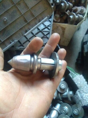 合金截齿刀头开沟机铣刨机沥青水泥刀头灰土拌和机刀头水泥刀座 - 图0