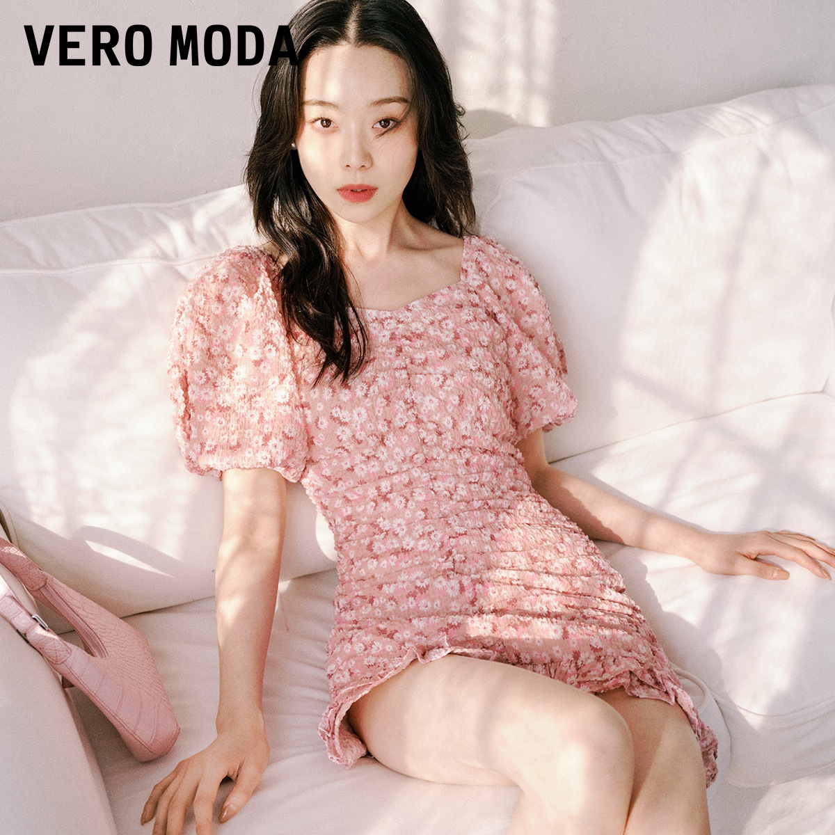 Vero Moda连衣裙2023夏日多巴胺新款时尚灯笼短袖包臀裙▲