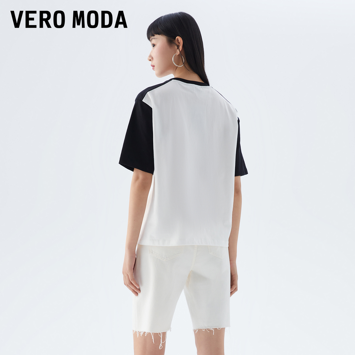 t区绫致Vero Moda T恤女24春夏圆领撞色印花复古运动风 - 图1