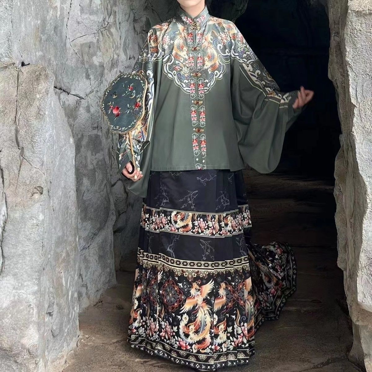 大码汉服女胖mm明制中国风立领琵琶袖日常显瘦马面裙春秋季套装,淘宝优惠券,粉丝福利购,淘宝优惠卷