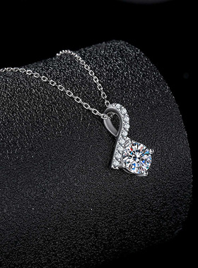 进口纯银项链1克拉D色莫桑石吊坠锁骨链微镶s925银送女友礼物外