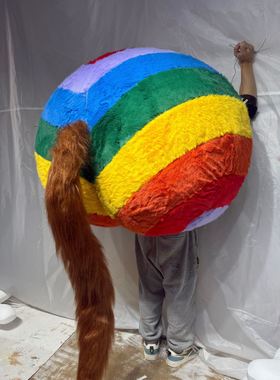 小红书同款毛绒马年拍彩虹屁马屁