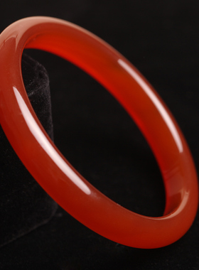 千寻雨冰透本命年红色细窄手镯