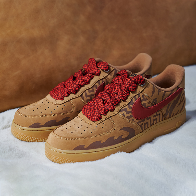 NIKE 新年限定 AF1 小麦虎纹 球鞋定制 篮球鞋diy 手绘 野鹤制造