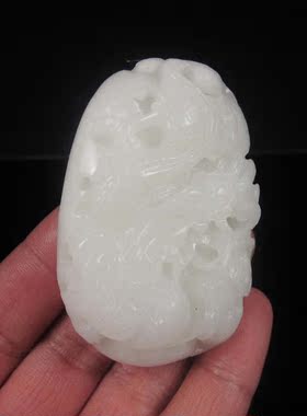 白玉白玉飞龙在天把件