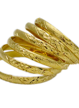 批发跨境男女8mm防越南沙金卡扣开口车花手镯真空电镀保色