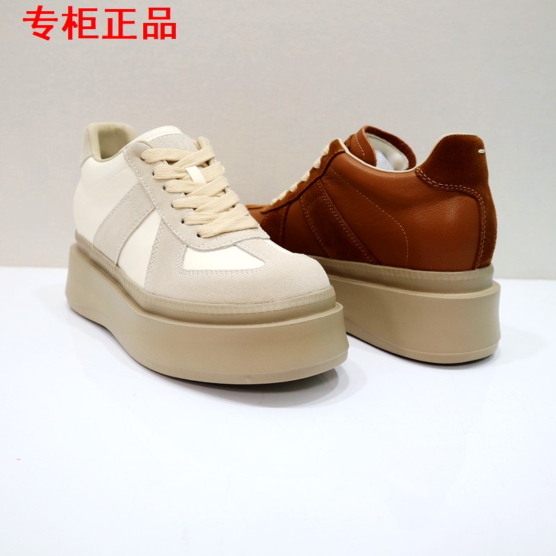 Tigrisso蝶愫2025春款蹀愫TA63598-50厚底德训板内增高TA53598-50 - 图1