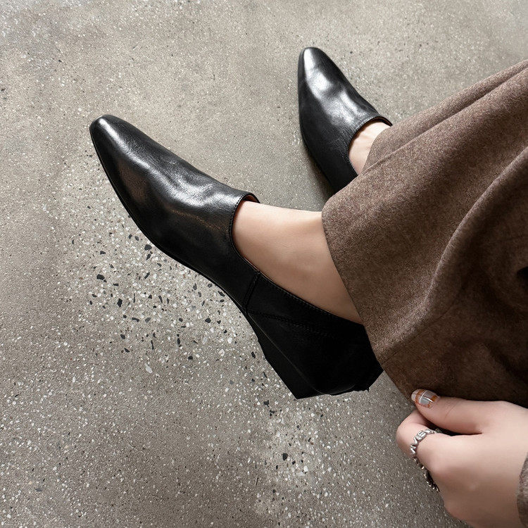 杏头坡跟橡胶胶粘工艺头层猪皮深口单鞋,淘宝优惠券,粉丝福利购,淘宝优惠卷