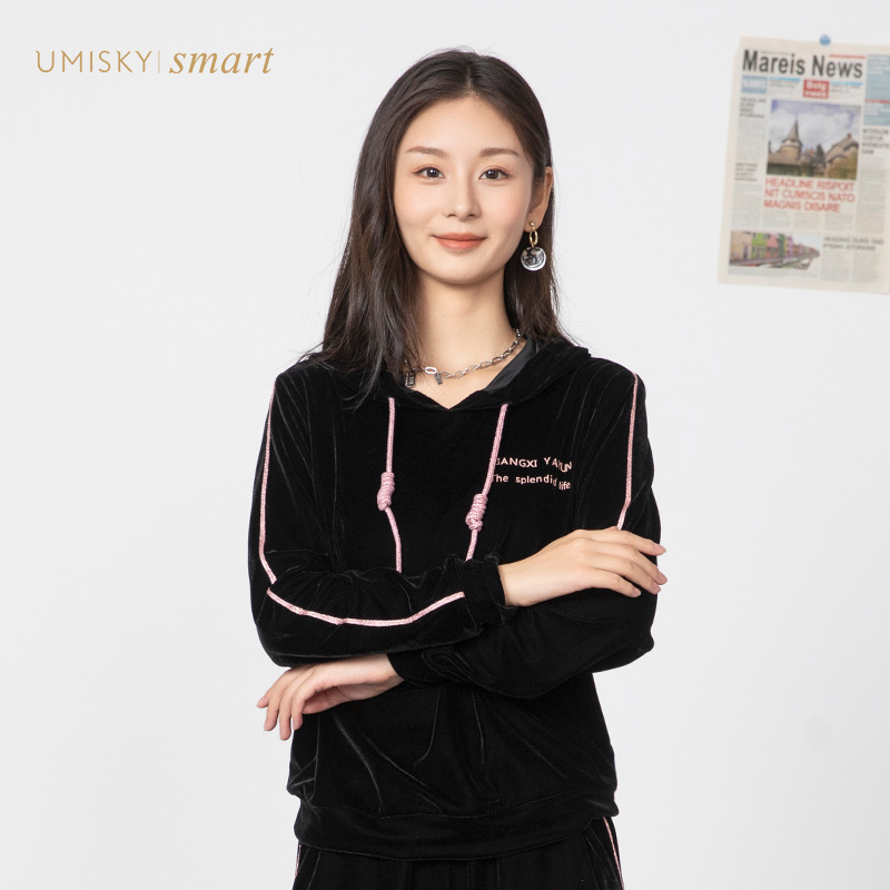 umisky优美世界女装冬季字母时尚丝绒运动休闲连帽卫衣VI4J4032-图0