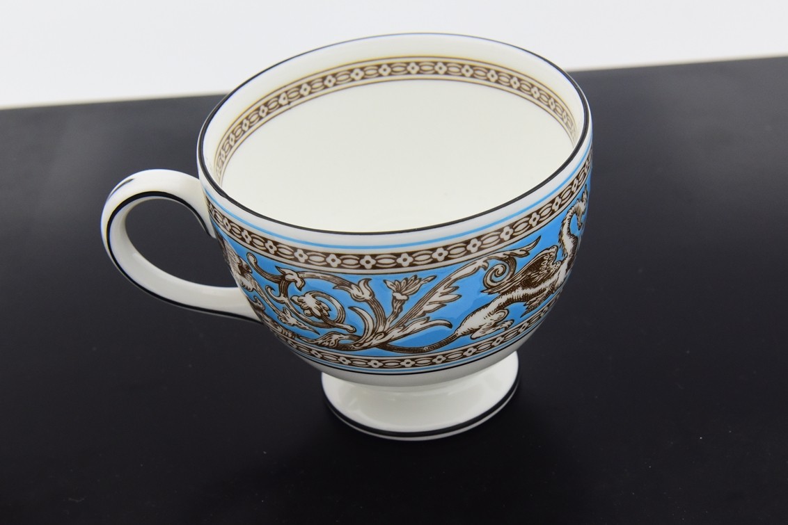 第1位獲得!】 置き物 WEDGWOOD 置き物 陶器 『崇拝』 陶器 - www