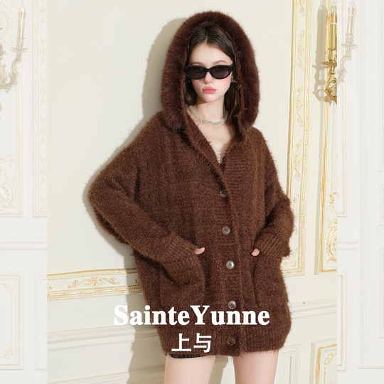 Herbst und Winter weicher und wachsartiger, lockerer, lockerer Kapuzenpullover mit großem Pelzkragen