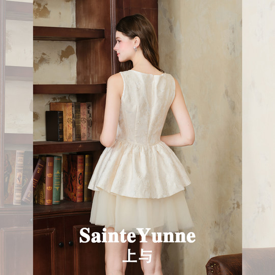 SainteYunne上与 钻领贵气仙气蓬蓬裙 秋季新品连衣裙LQ831