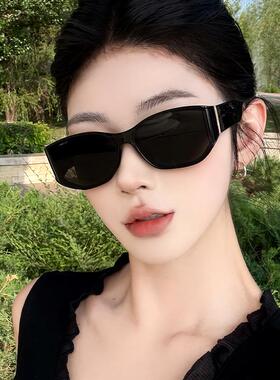 2025新款级感墨镜女大脸显瘦网红时髦防晒防紫外线太阳眼镜开车