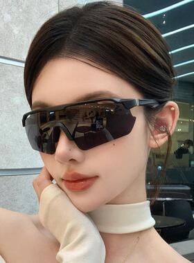 墨镜女款运动防风护目镜骑行登山徒步户外滑雪冬季新款太阳眼镜男