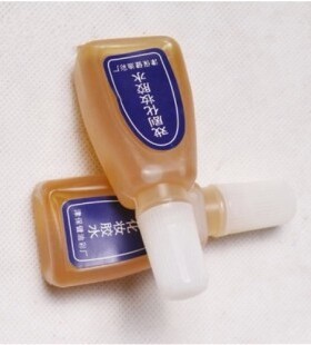 伪娘刘著CDTS变装戏曲化妆胶水贴假睫毛 眼皮 胡子胶水化妆品单品