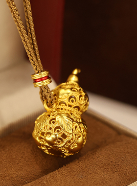 镂空花丝爬藤纂刻葫芦吊坠项链