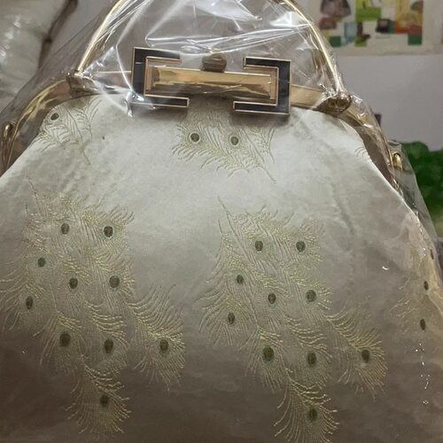 装饰蚕丝南京特产 南京云锦 手拎包 包袋 包包龙栏团龙真金大挂轴 - 图2