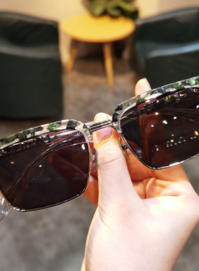 复古方框超轻钛架防紫外线墨镜