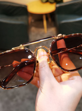 复古轻奢超轻钛架大框防紫外墨镜