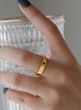 小众设计ins潮18K金色爱心数字戒指女冷淡风高级不掉色指环时尚