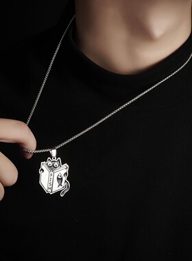 高级感男款闪电黑猫秋冬时尚配饰