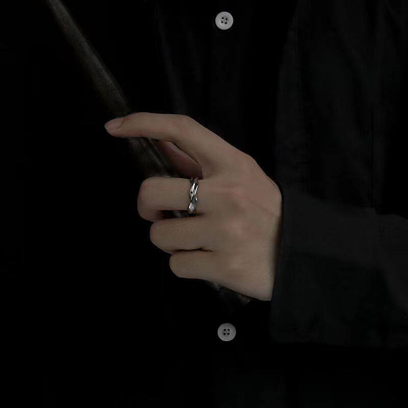 莫比乌斯环戒指男潮小众戒指高级ins戒指冷淡风高级时尚简约男女,淘宝优惠券,粉丝福利购,淘宝优惠卷