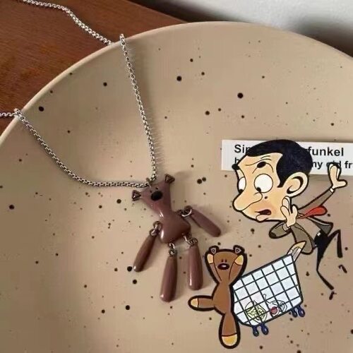 秋冬咖色泰迪小熊卫衣项链女ins嘻哈设计感小众长款钛钢毛衣链男 - 图3