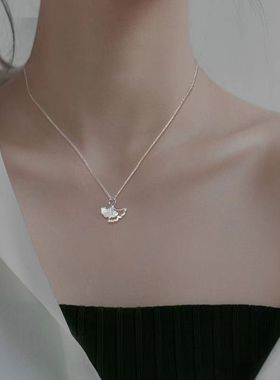 银杏叶项链2022年新款女锁骨链轻奢小众设计ins森系网红闺蜜礼物