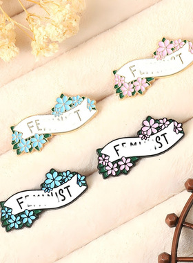 新款卡通书本英文字母紫色鲜花时尚创意装饰品饰品配饰金属徽章