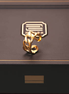 钛钢不掉色复古宽面粗链开口戒