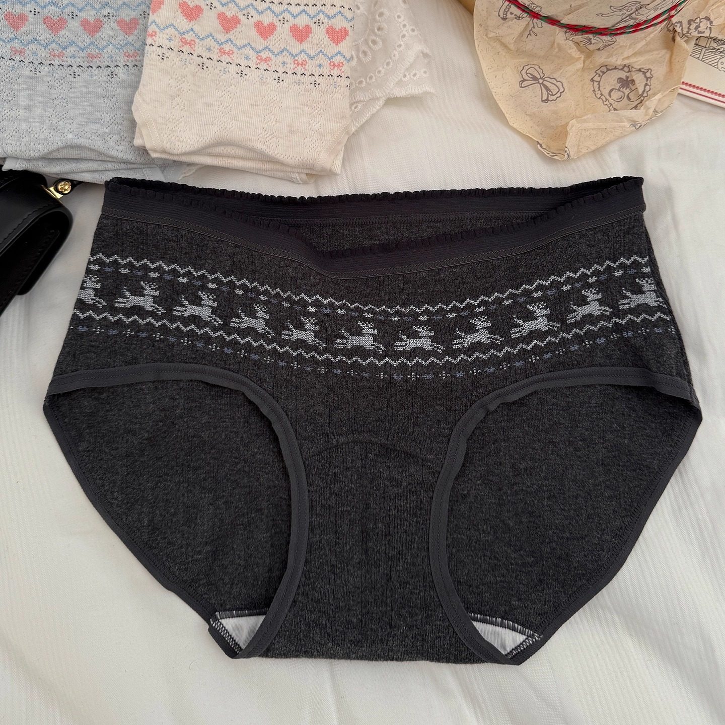 冬日费尔岛内裤A类棉纯棉加长裆柔软花边包臀10A抑菌麋鹿三角裤,淘宝优惠券,粉丝福利购,淘宝优惠卷