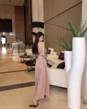 Elegant socialite seaside vacation beach sexy V-neck halterneck backless slim dress long skirt small dress