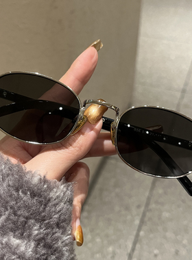 黑框墨镜女显脸小防晒素颜高级感