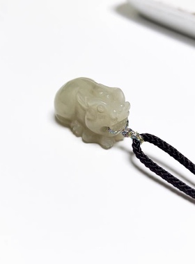 D186# 天然和田玉青玉貔貅吊坠25.5*15*15mm 配证书