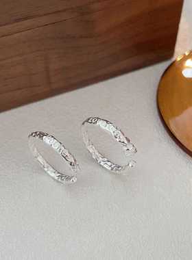 敲打通体戒指S925纯银独特设计