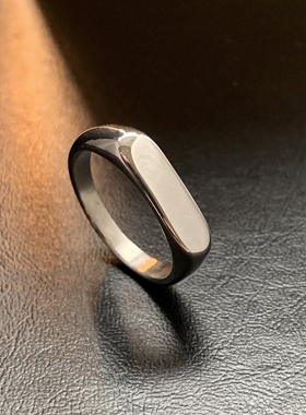 寒光-不掉色北欧极简光面窄尾戒