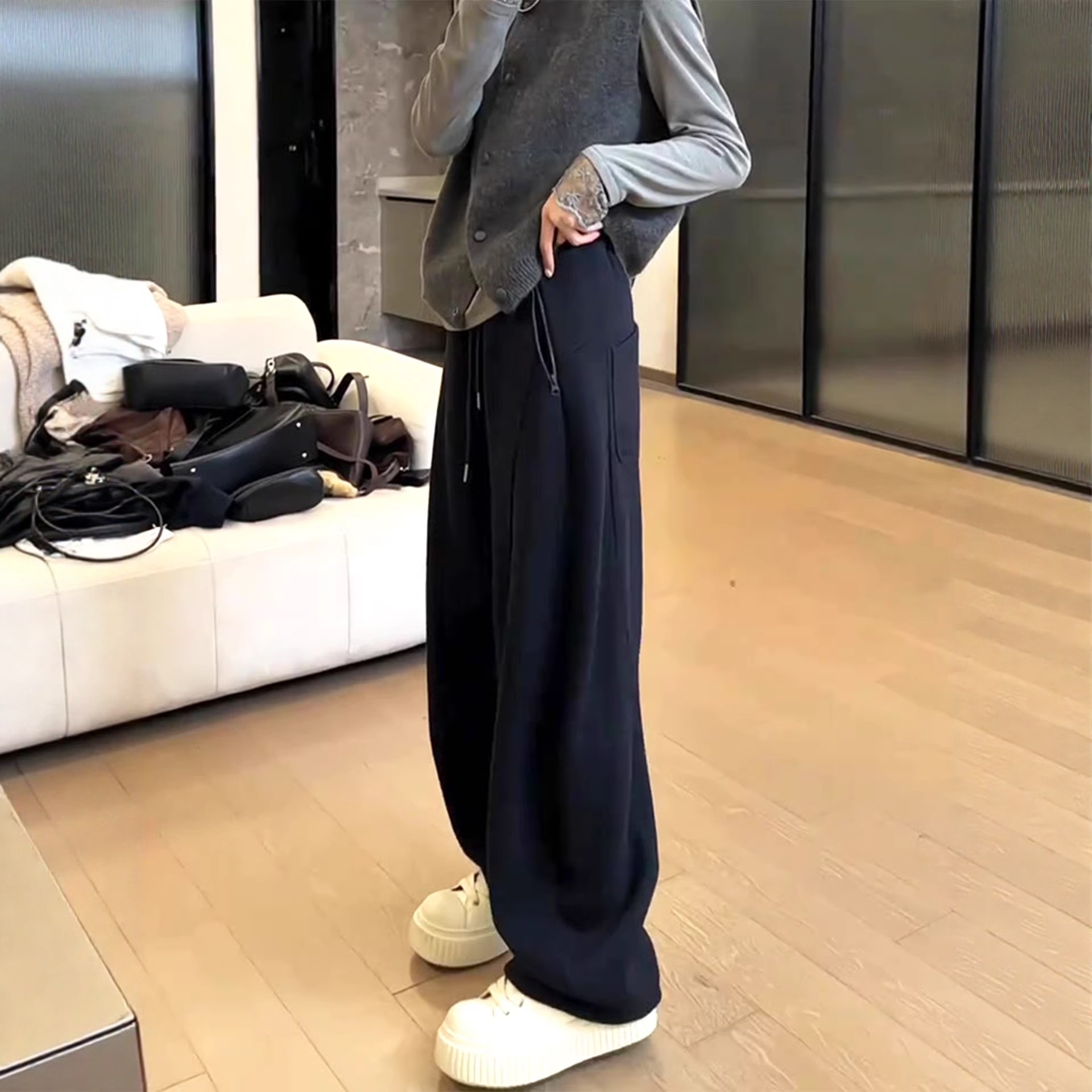 高个子加长藏青色弯刀阔腿裤女2026春秋新款高腰宽松抽绳运动卫裤,淘宝优惠券,粉丝福利购,淘宝优惠卷