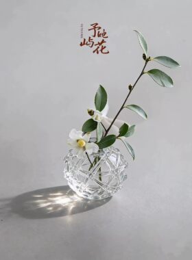 白色无垠剑山玻璃球花插艺术摆件