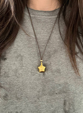 v金高版本折纸星星项链时尚潮流爆款高颜值设计轻奢个性小众饰品