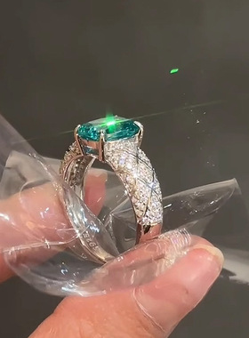 v金材质保色璀璨星河满钻方钻戒指神秘宝蓝方糖钻戒指环女