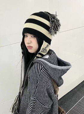 帽子女流苏显脸小护耳针织毛线帽