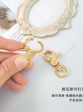 高端包包卡扣合金材质更牢固耐用