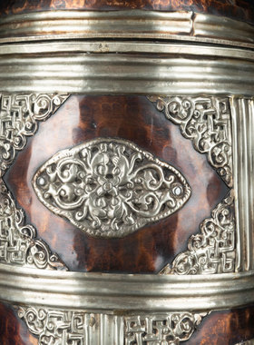 藏式复古收纳盒储物盒糌粑盒糖果盒米盒纯铜客厅装饰摆件