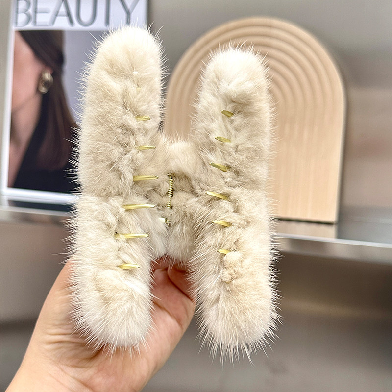 韩国可爱毛绒发夹水貂毛发抓气质网红毛毛抓夹后脑勺夹子鲨鱼夹女,淘宝优惠券,粉丝福利购,淘宝优惠卷
